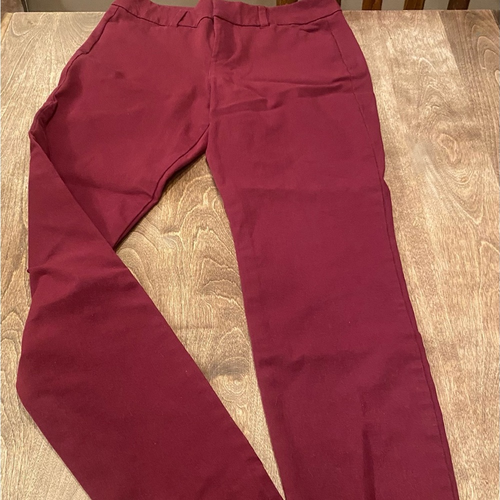 Old Navy Pixie Mid Rise Pant